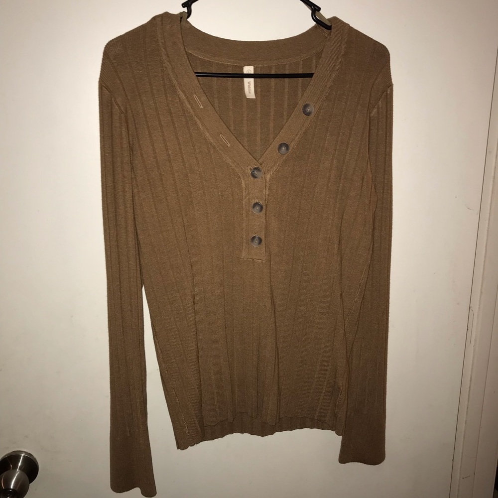 Brownish tan sweater